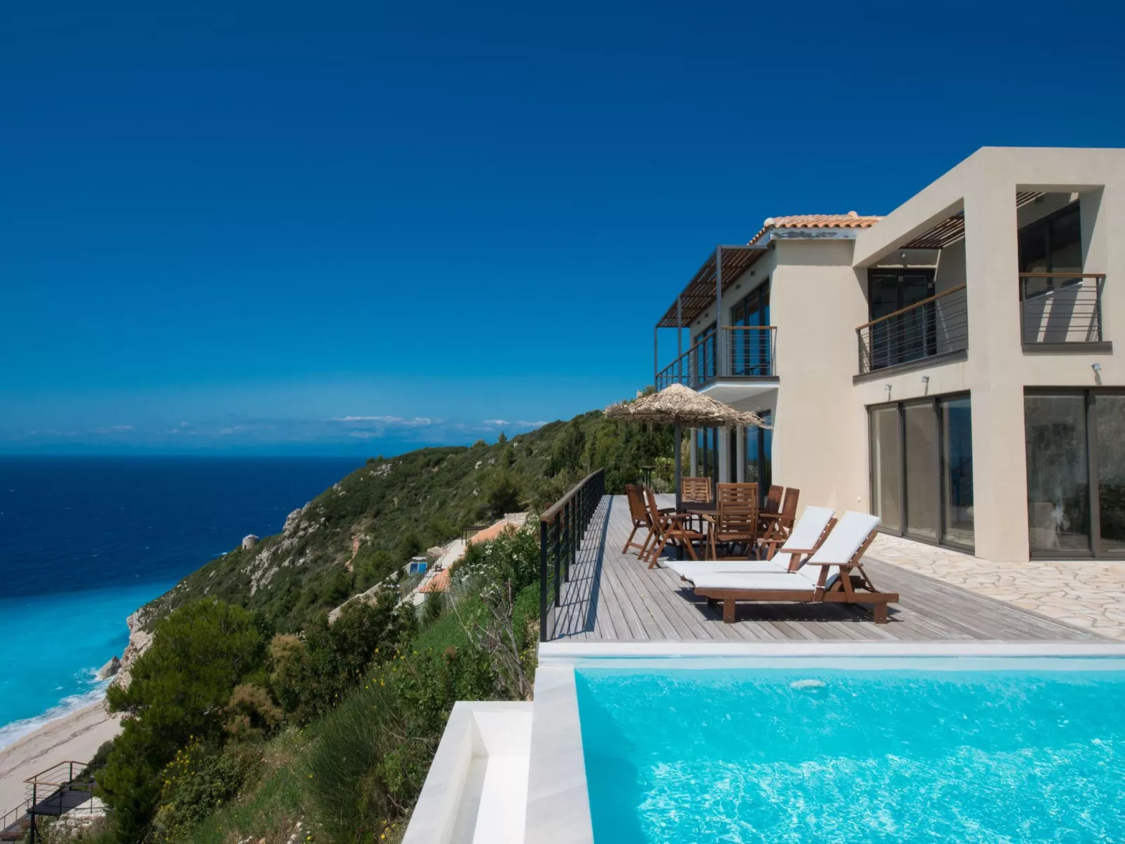 Schönes Haus in Lefkada mit privatem Pool und malerischer Aussicht-Draußen