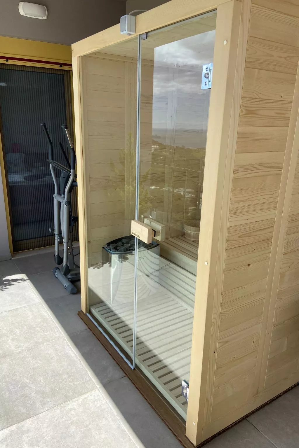 Villa Privater Pool Jacuzzi BBQ Kinderbereich-Outside