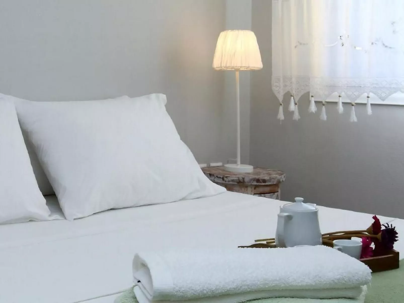 "Alea Resort" mit eigenem Pool-Inside