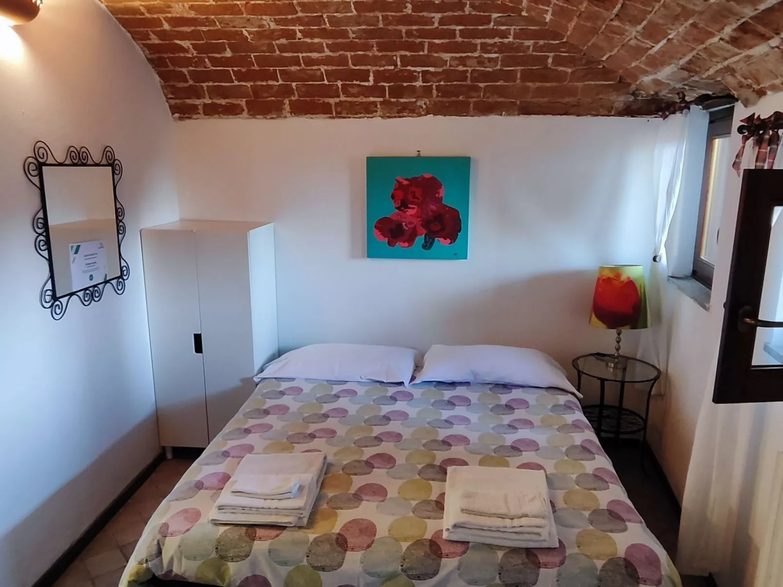 Wohnung in Brusasco mit Garten, Terrasse und Grill-Drinnen