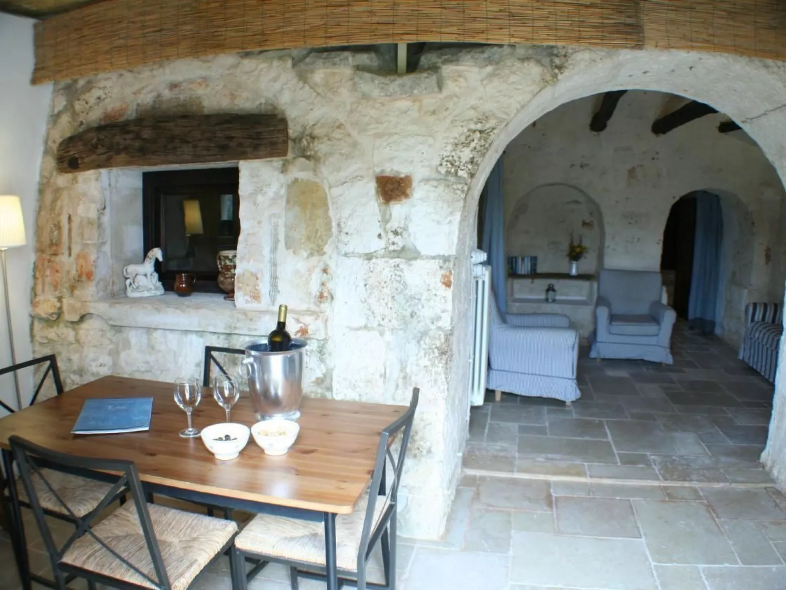 Trullo auf dem Lande in Ostuni mit privatem Pool-Inside