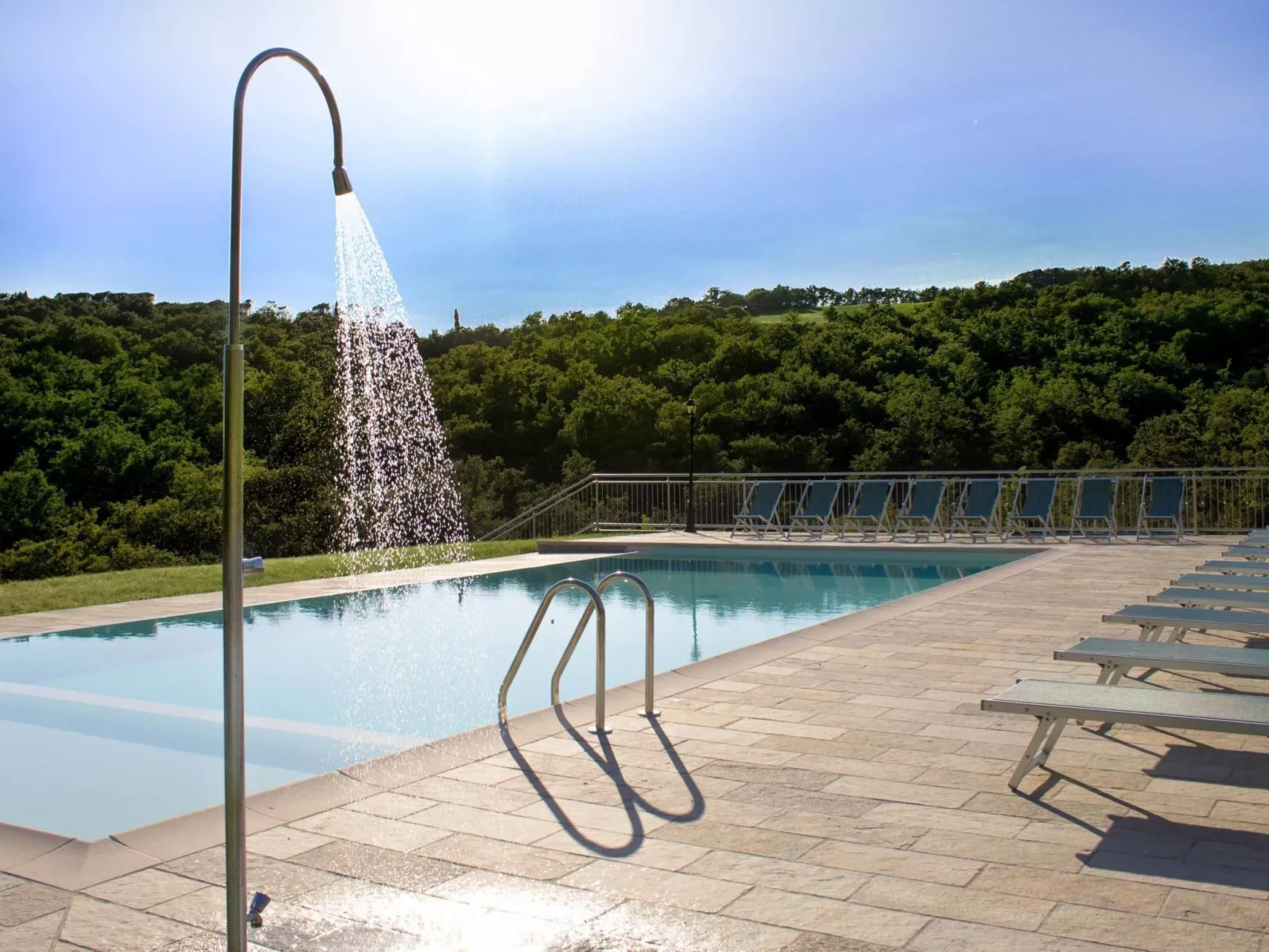 Villa Cantone mit beheiztem Pool-Outside