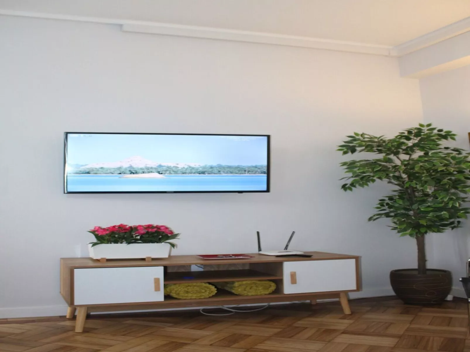 Aveiro Apartment mit Patio-Drinnen