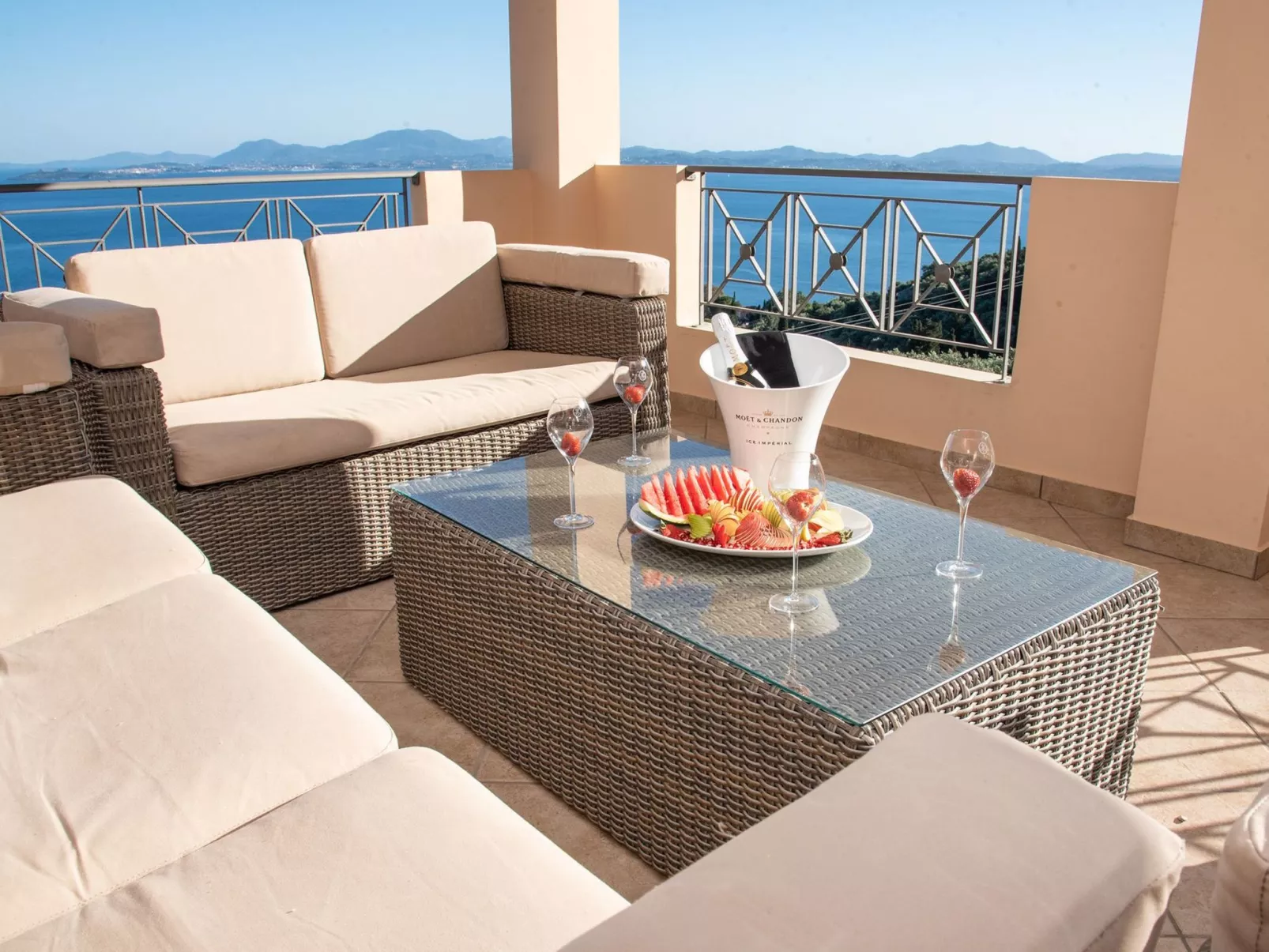 Villa Sotiris mit Pool und herrlichem Meerblick-Inside