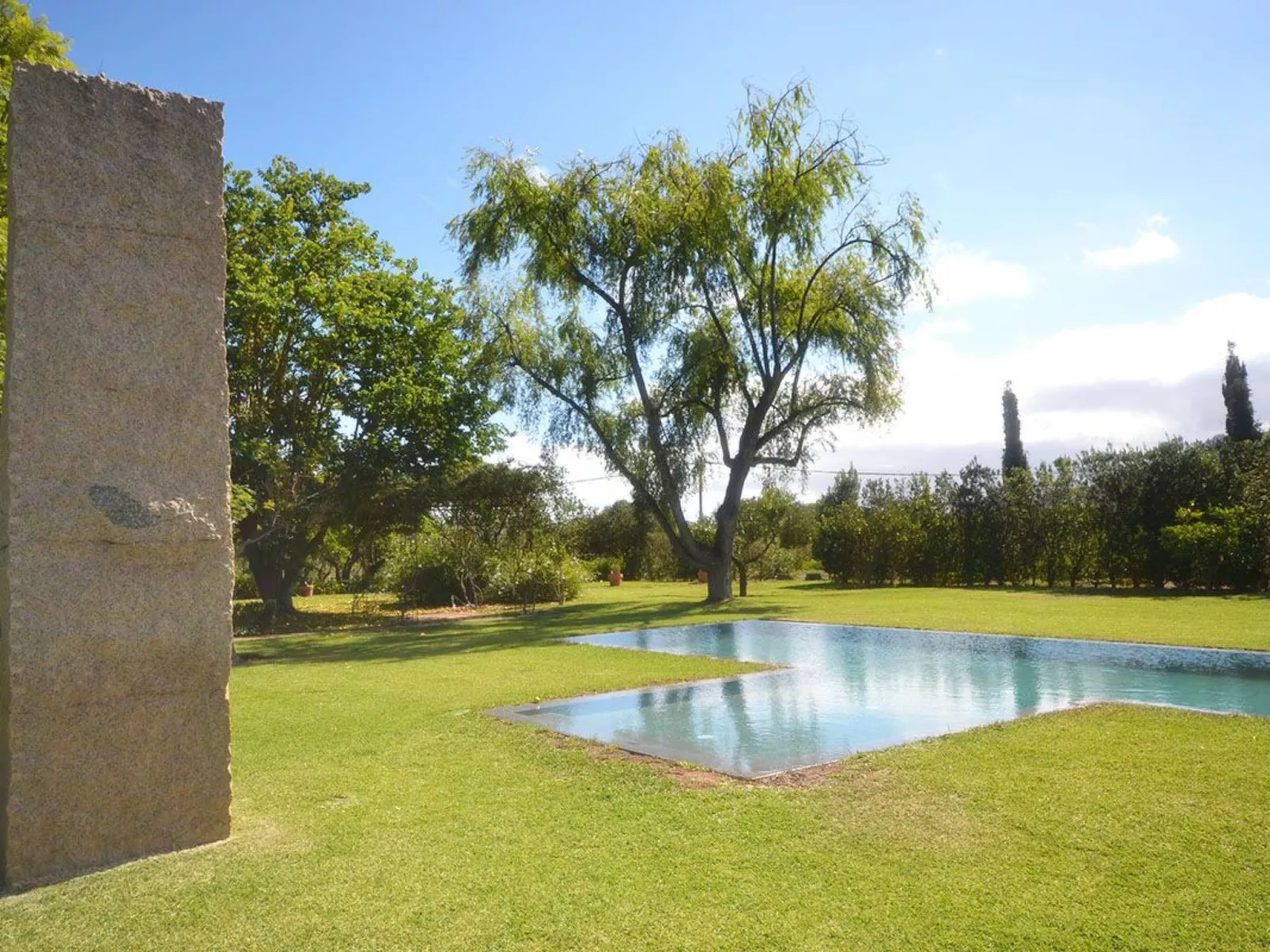 MADROÑAL. M08GC-Outside