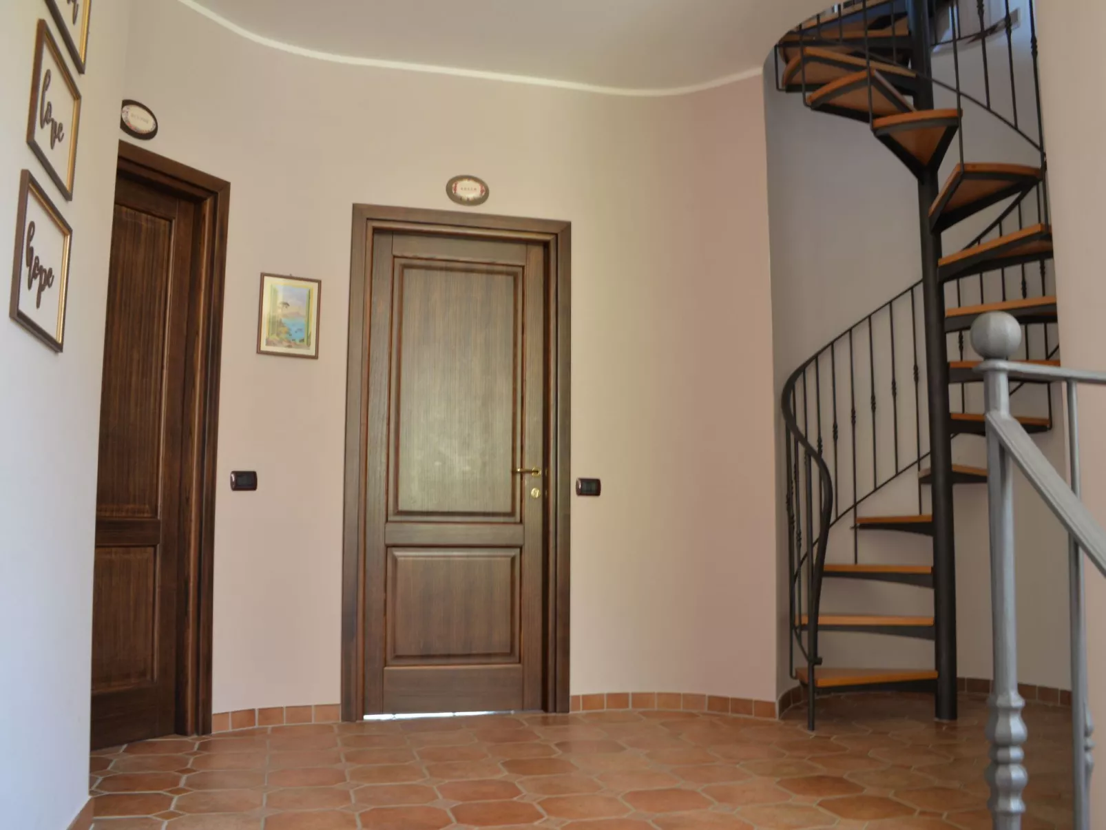 Mit Aussicht und Pool-Inside