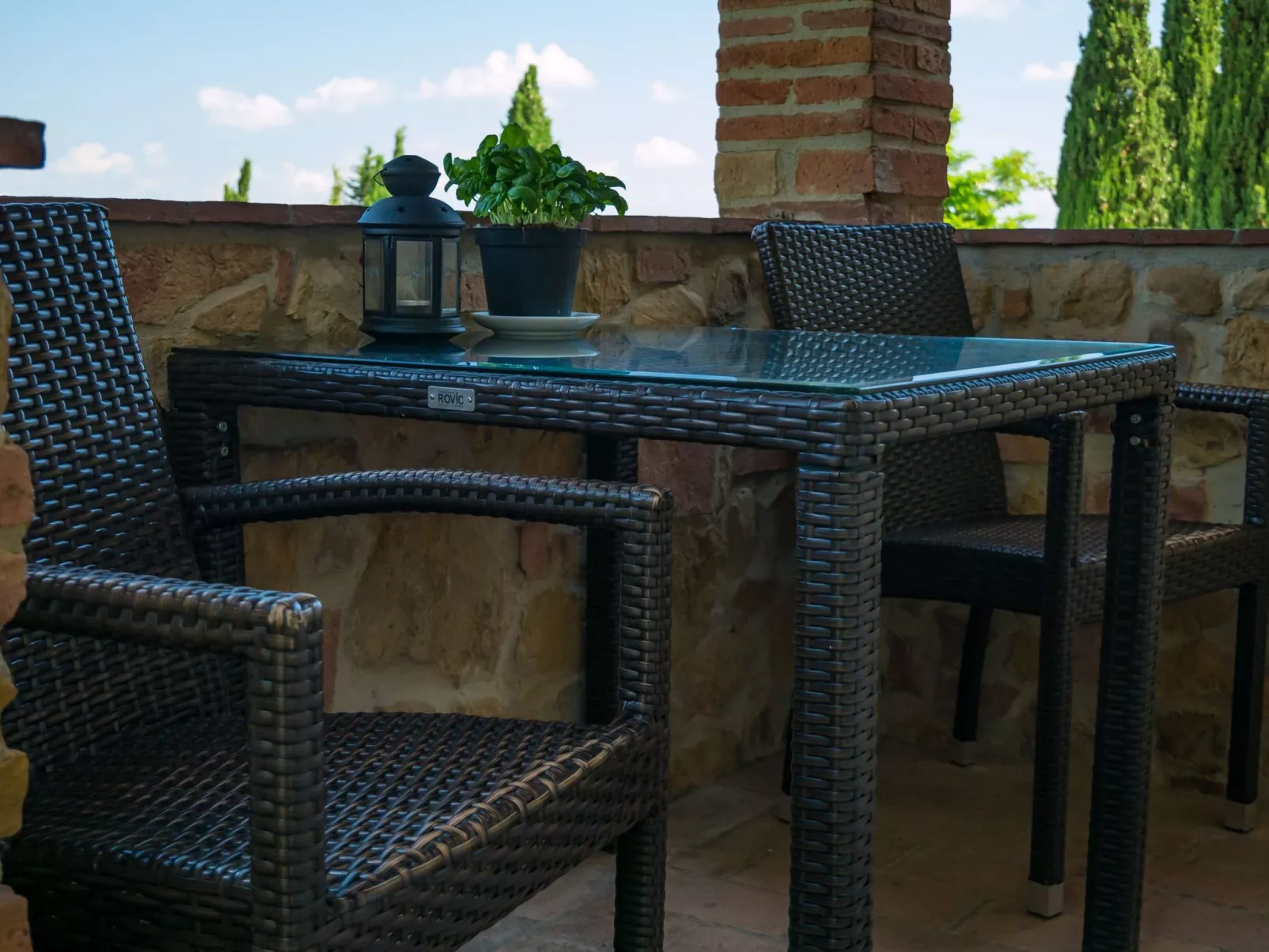 Drei-Zimmer-Wohnungen Borgo Collelungo, erster Stock-Outside