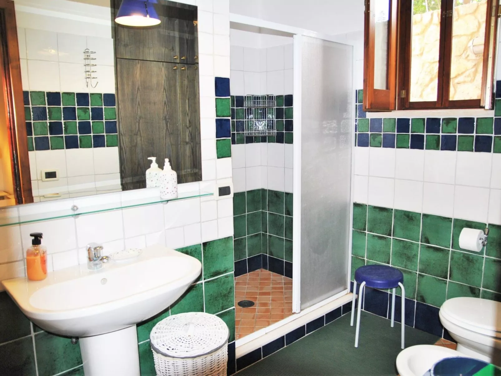 Angenehmes Haus in Itri mit überdachtem Innenhof-Drinnen