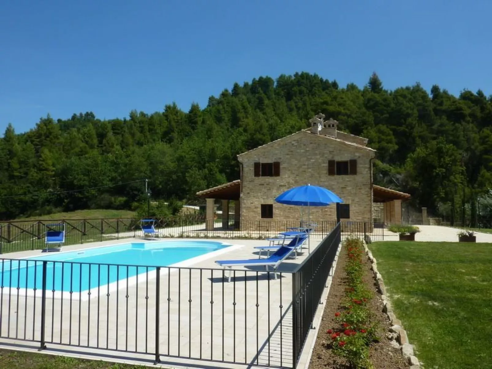 Villa in Le Marche mit atemberaubender Aussicht-Outside