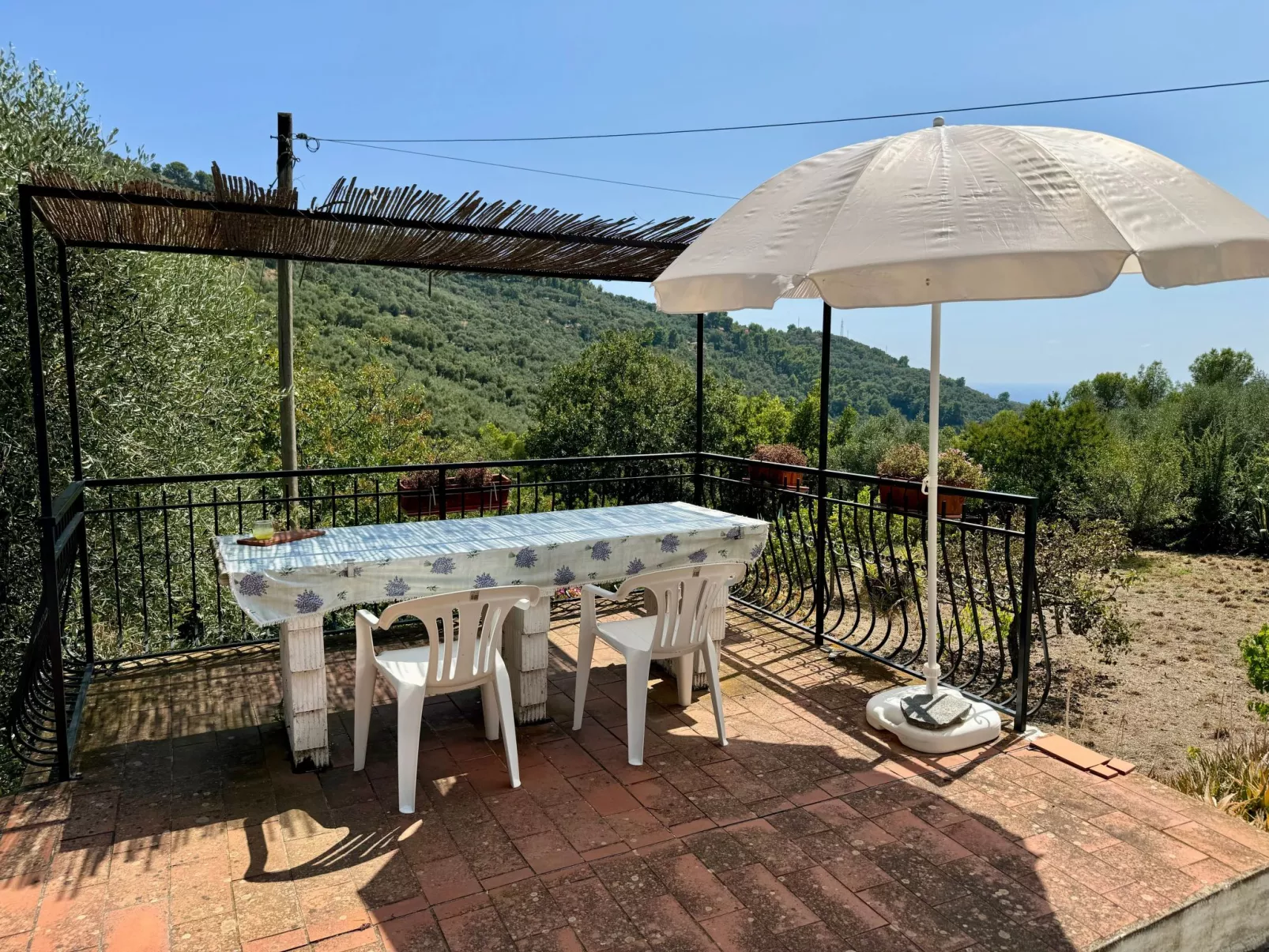 Casa Uliveto-Draußen