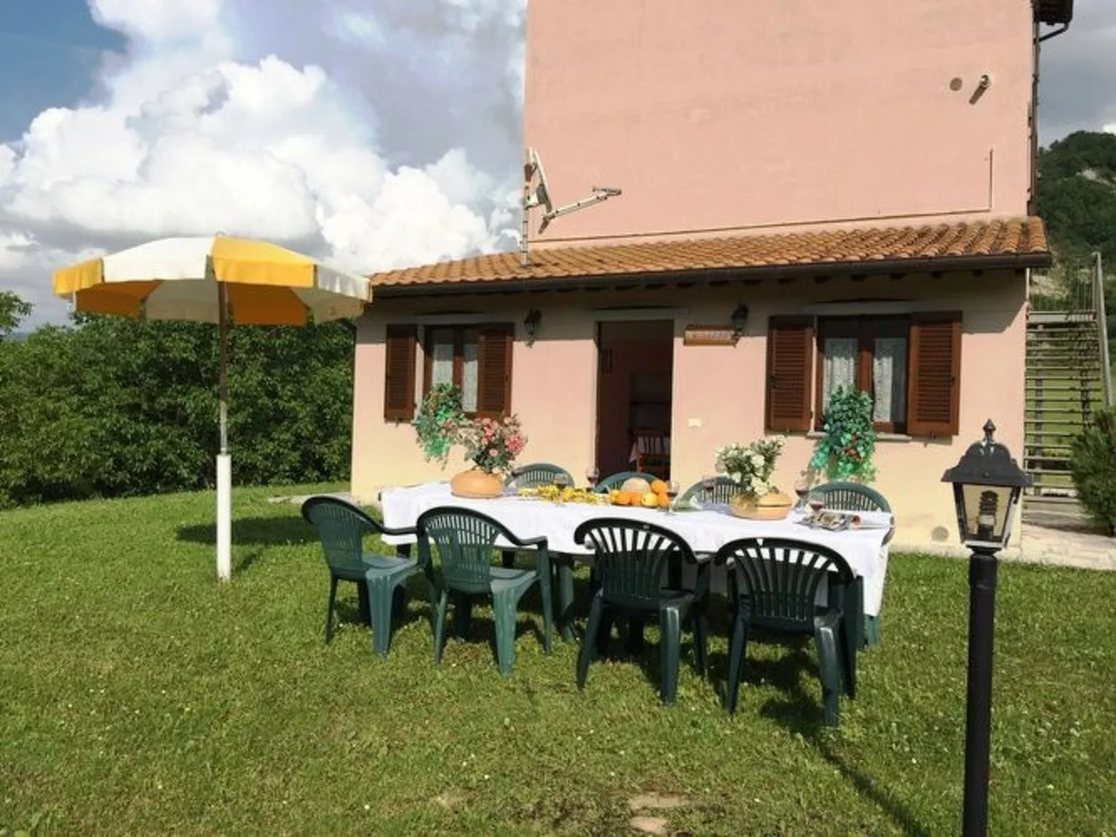 Haus für 11 Erwachsene und 9 Kinder in Apecchio-Image-tags.info