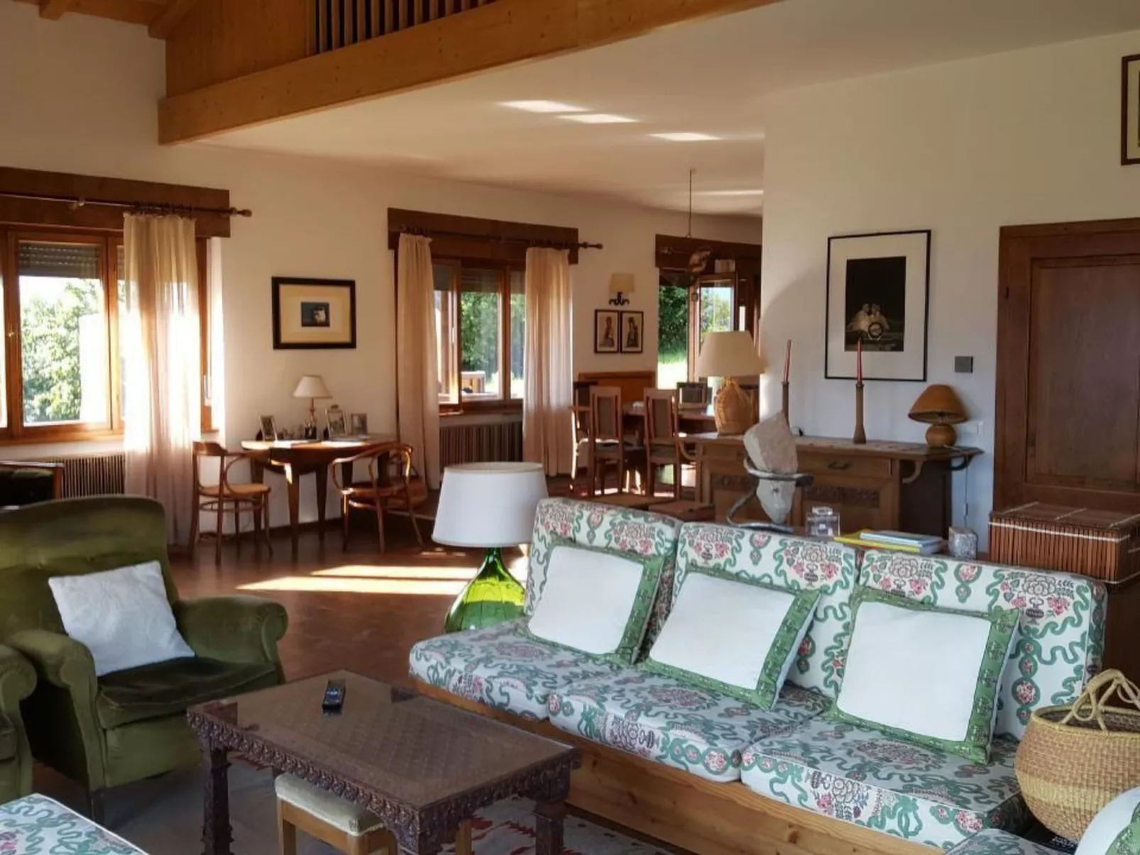 Dolomiten Weiße Rast-Drinnen