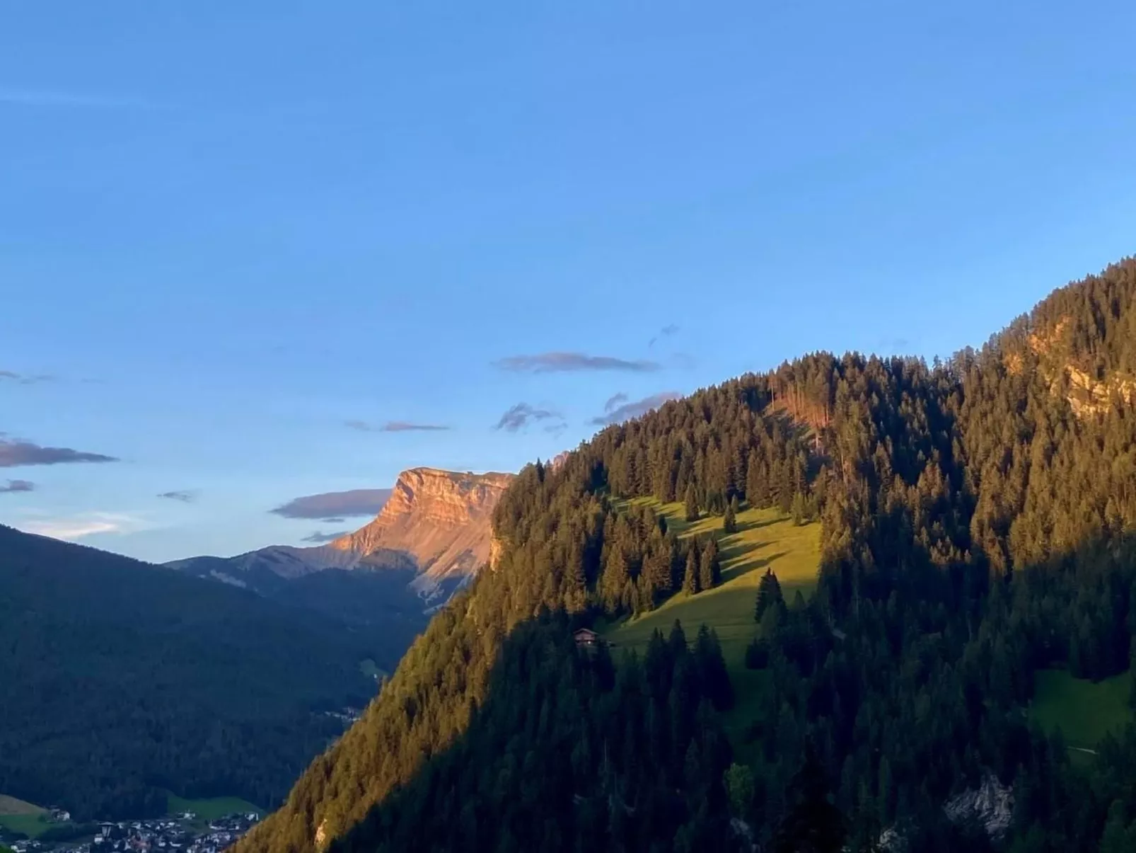 Cesa Vedla DOLOMITES-Draußen