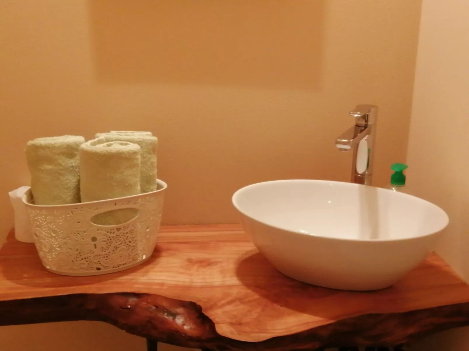 Kerschbamerhof Fewo Pink Lady mit Panoramablick-Drinnen