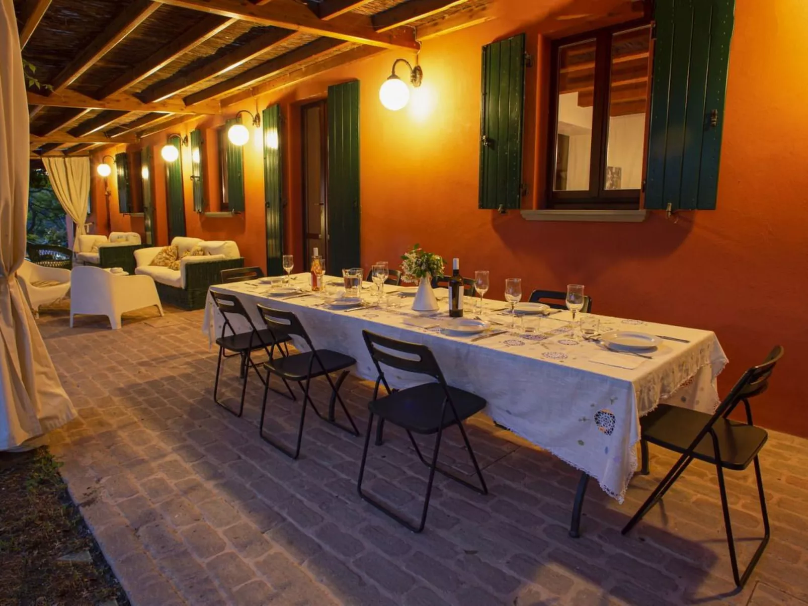 Villa mit privatem, halb versenkbarem Pool in Meeresnähe-Image-tags.info