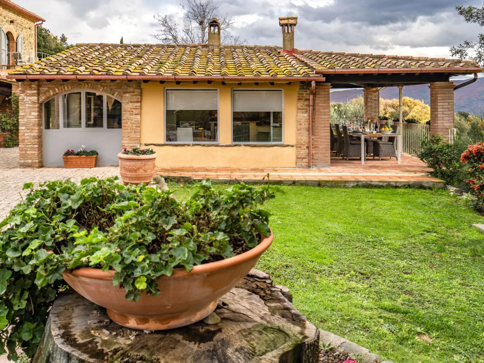 'Riparossa' mit Pool-Outside