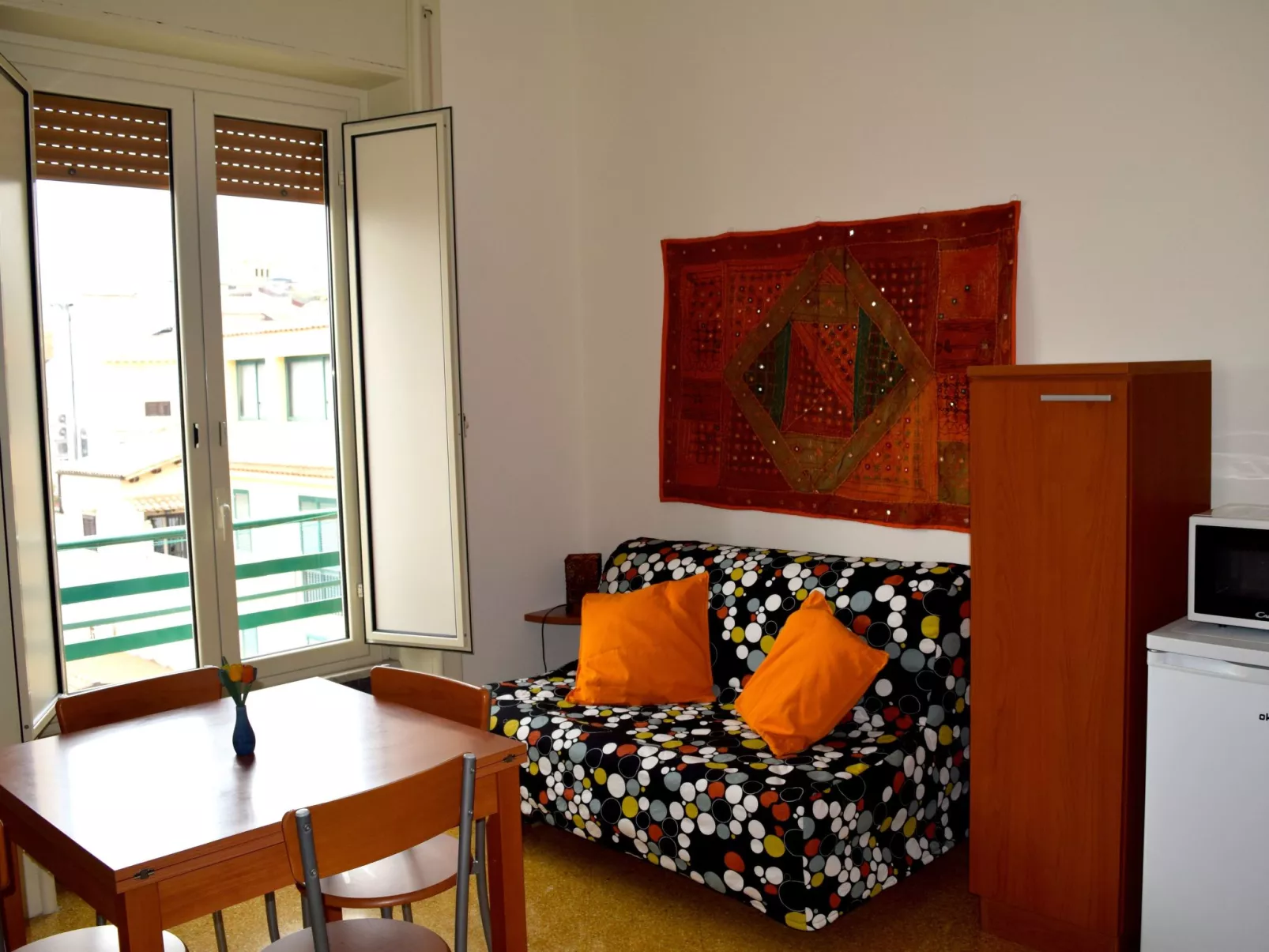 Wohnung im Stadtzentrum von Palermo, nur einen Steinwurf vom Teatro Massimo ent-Drinnen