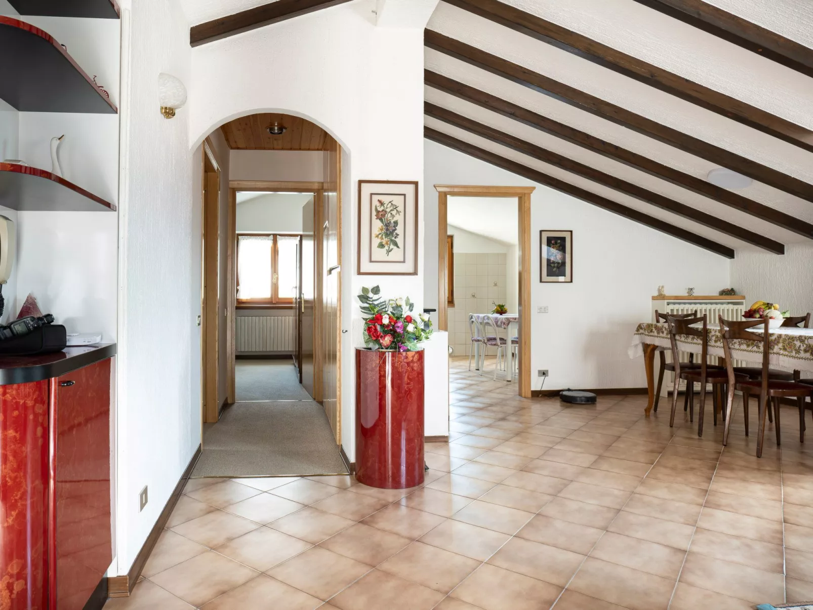 Gioia del Verde - Raum, Terrasse und Seeblick-Drinnen