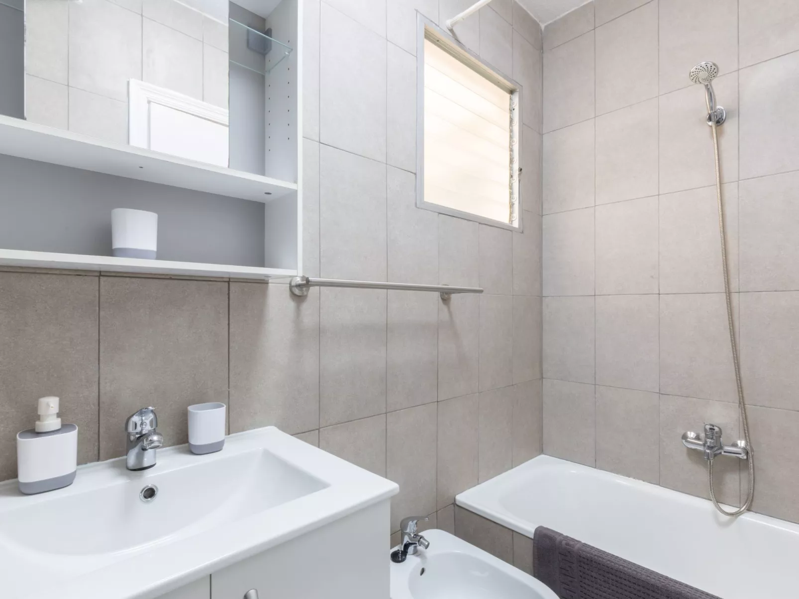 Wohnung "Peter" mit Balkon-Inside