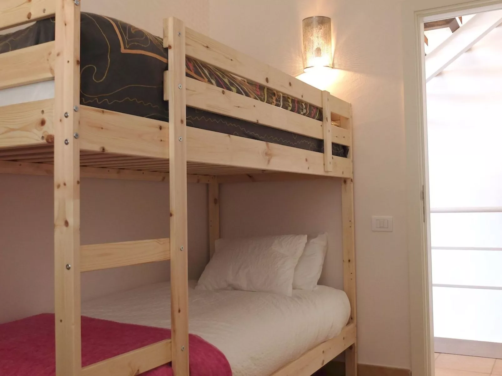 Komfortable geräumige Wohnung mit bester Aussicht 5p max-Inside