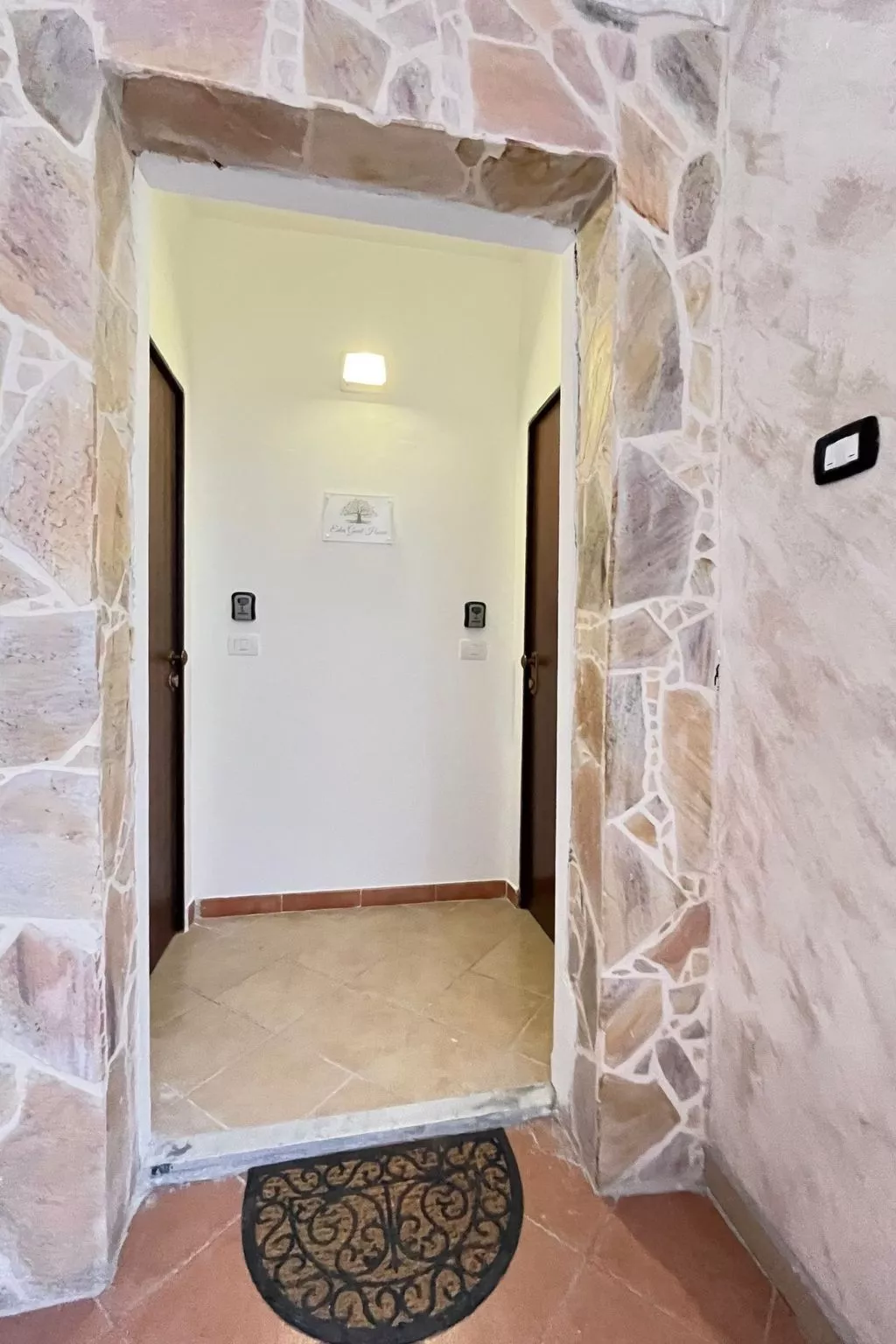 Gästehaus Eden 1-Drinnen