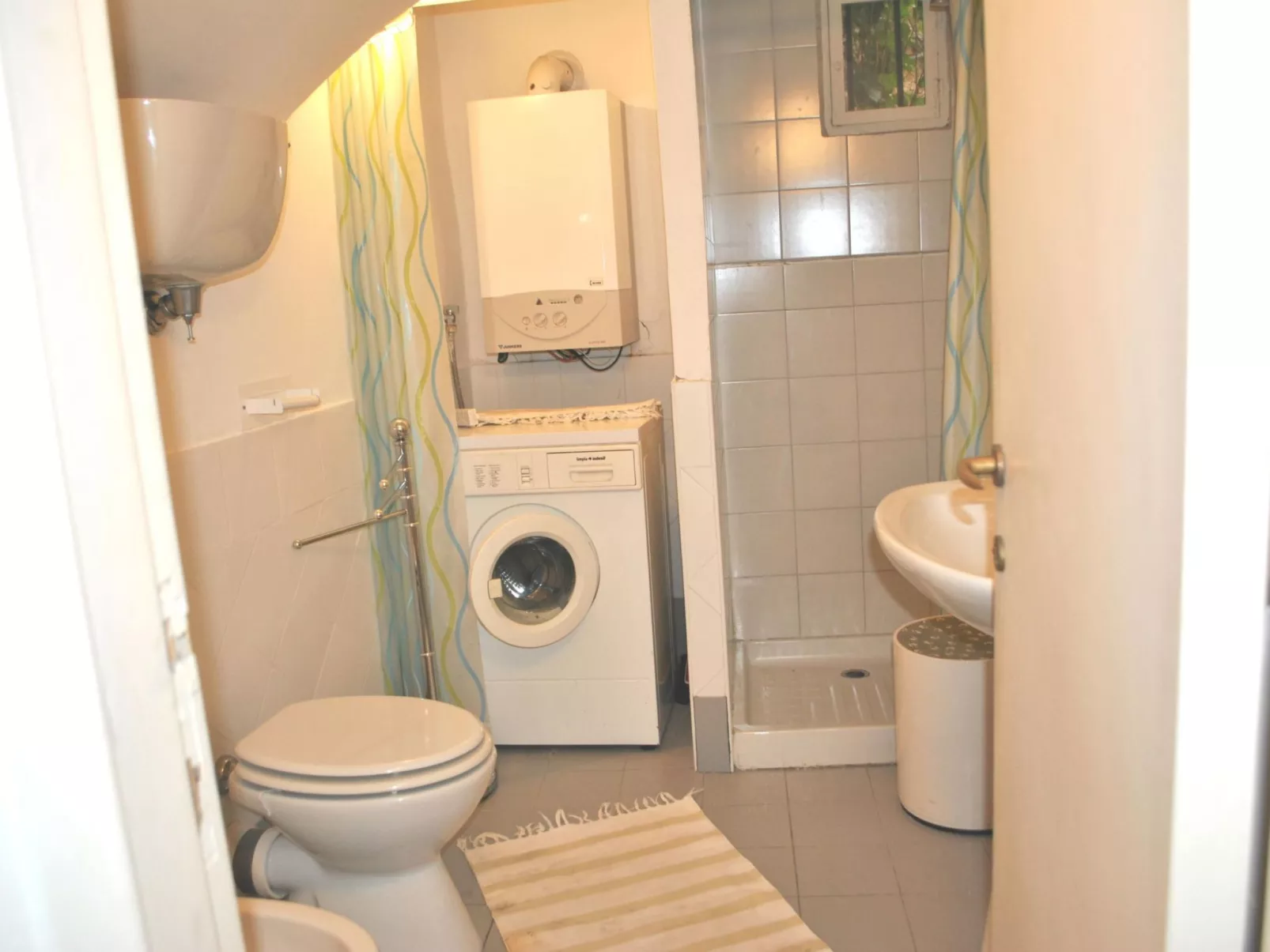 Domhaus mit Blick auf den Golf von Gaeta-Dedans