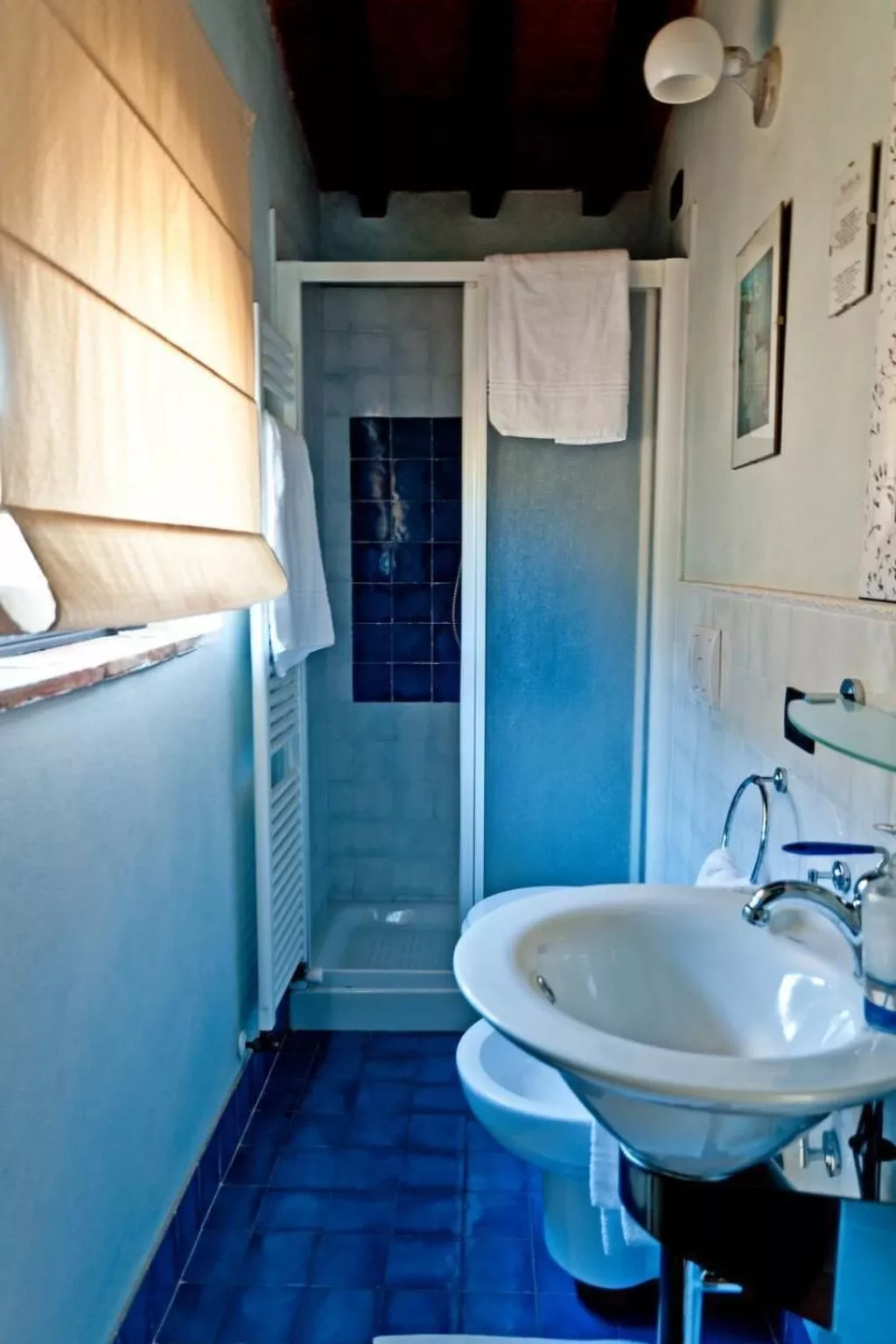 Willkommen in unserem kleinen Paradies-Drinnen