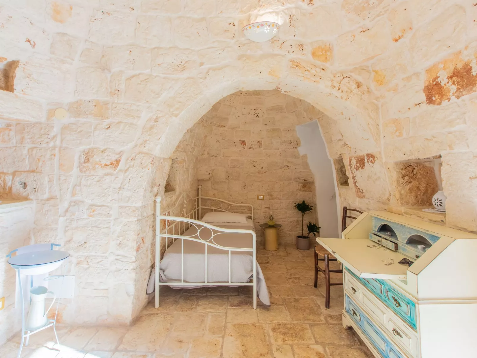 Kinderpool Trullo-Drinnen