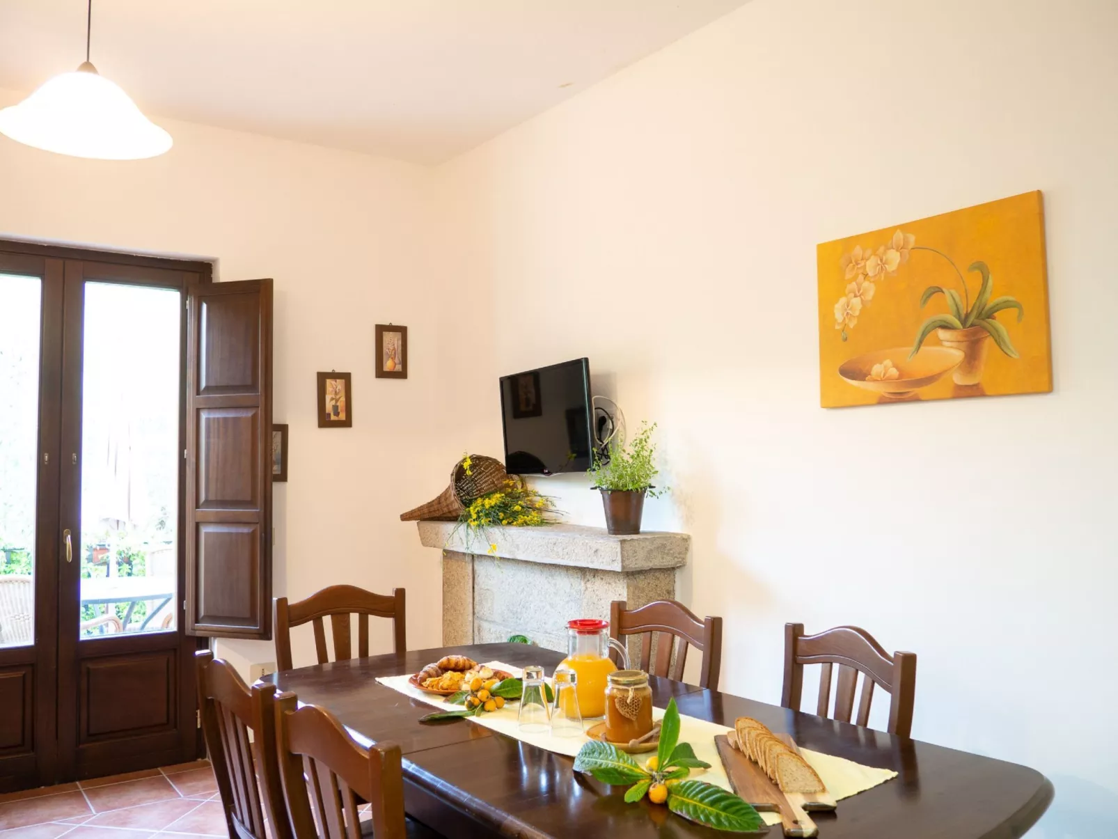 Wohnung in Centola mit gemeinsamem Pool, Terrasse und Grill-Dedans