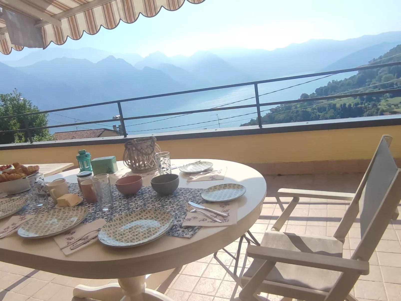 Le Terrazzwe - Drei-Zimmer-Wohnung mit Terrasse und Pool