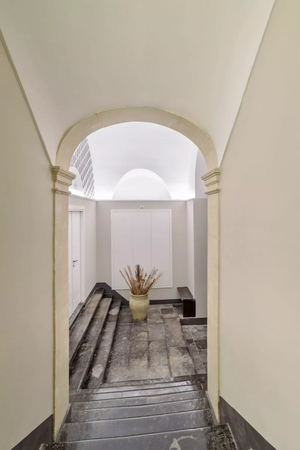 Großes Appartement in Ragusa mit Kleinem Balkon-Image-tags.info