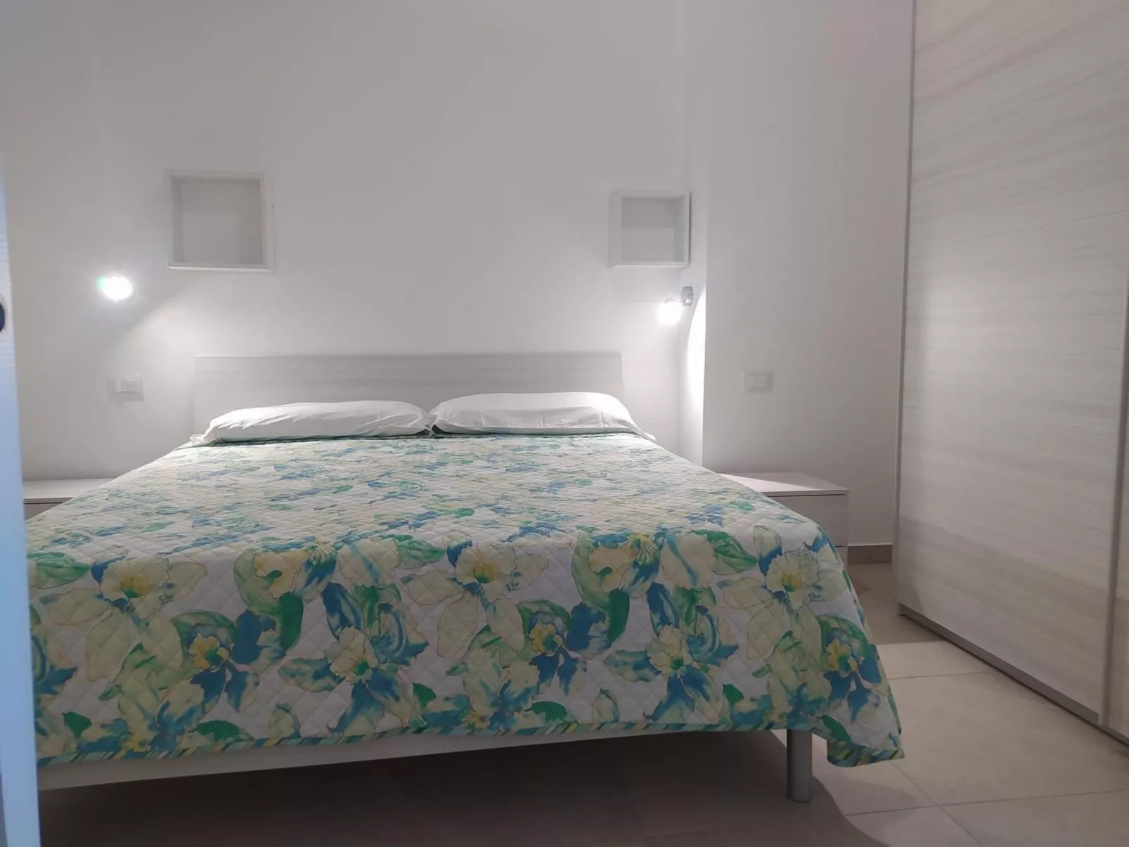 Ferienhäuser Small App. für 5 in Balestrate-Dedans