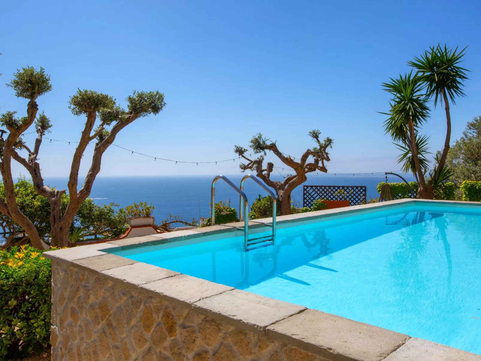 Haus in Sirenuse mit Panoramaterrasse-Dehors