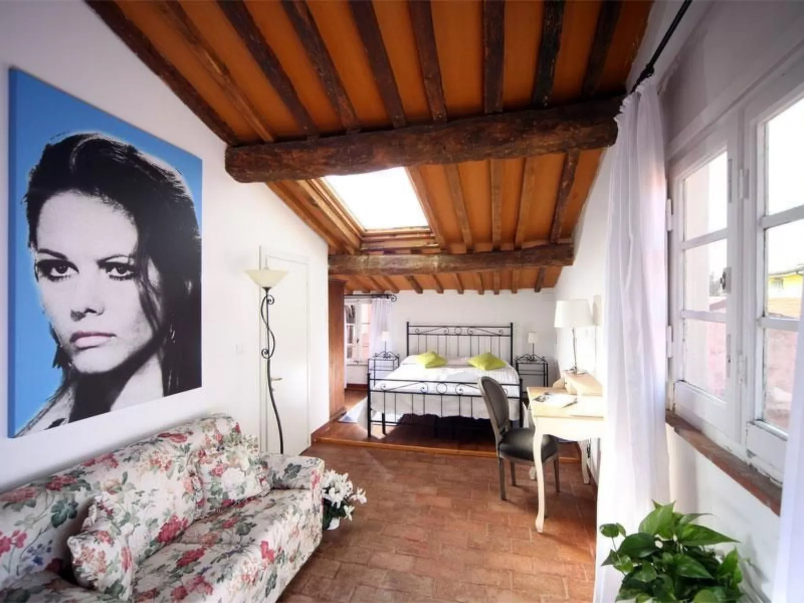 'Villa Lorien' mit Wasserblick-Drinnen