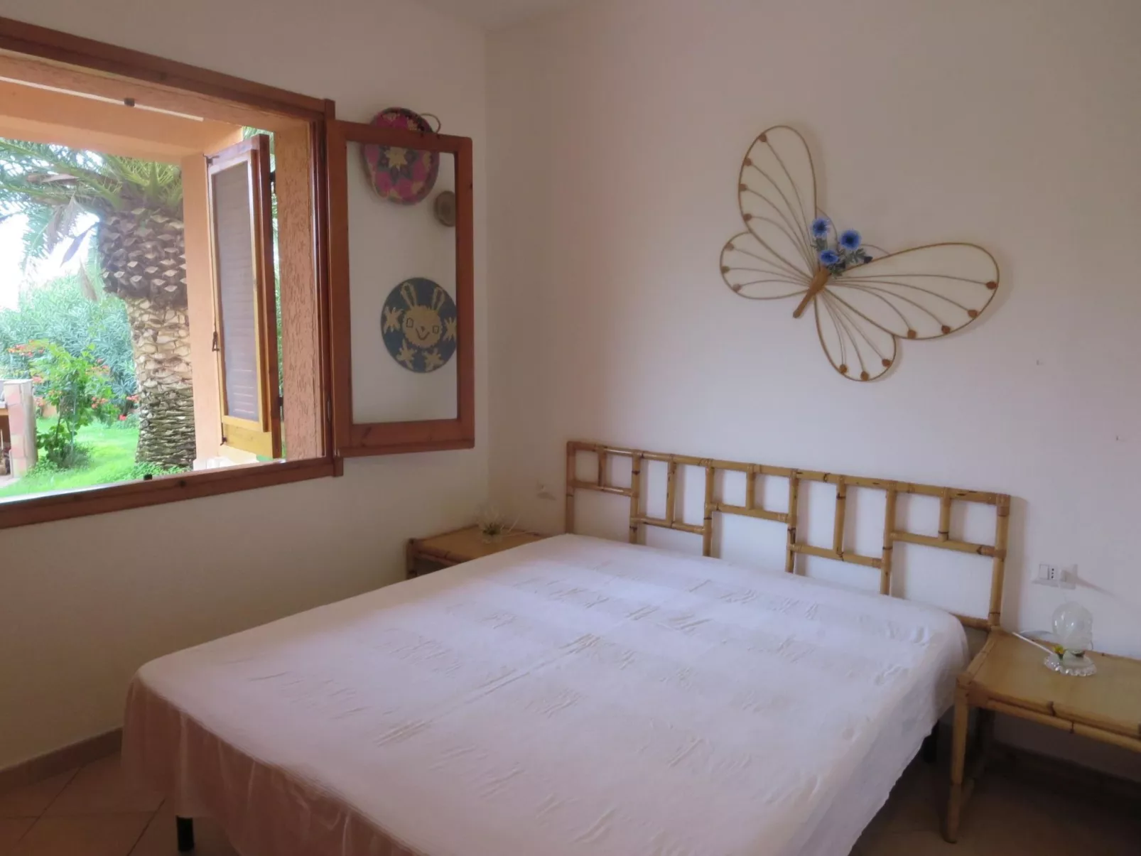 Trilo Alex-Image-tags.info