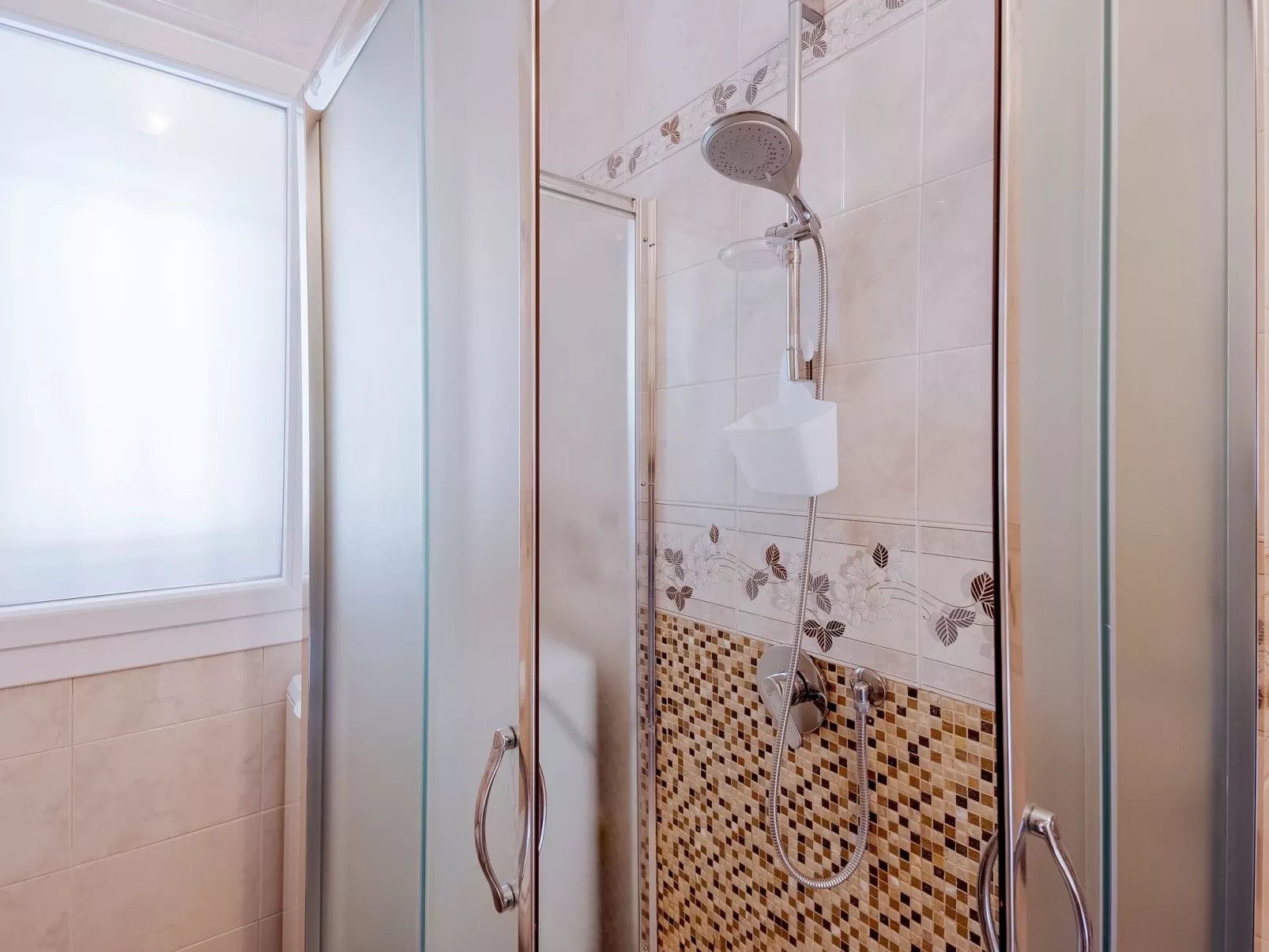 Villa in Borgomaro mit privatem Parkplatz-Drinnen