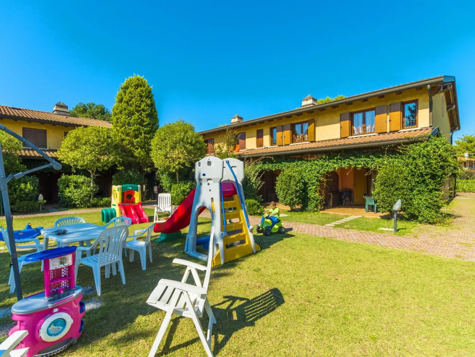 Villa für 6 Personen ca. 50 qm Stella Marina 8A-Outside