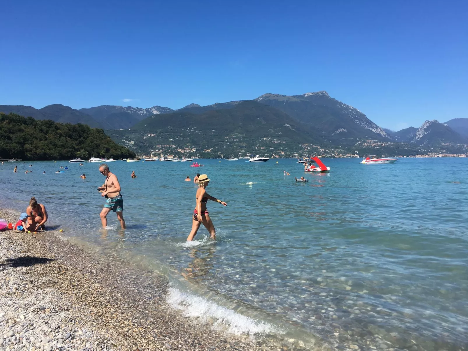 Inmitten von Blumen N.2-Image-tags.info