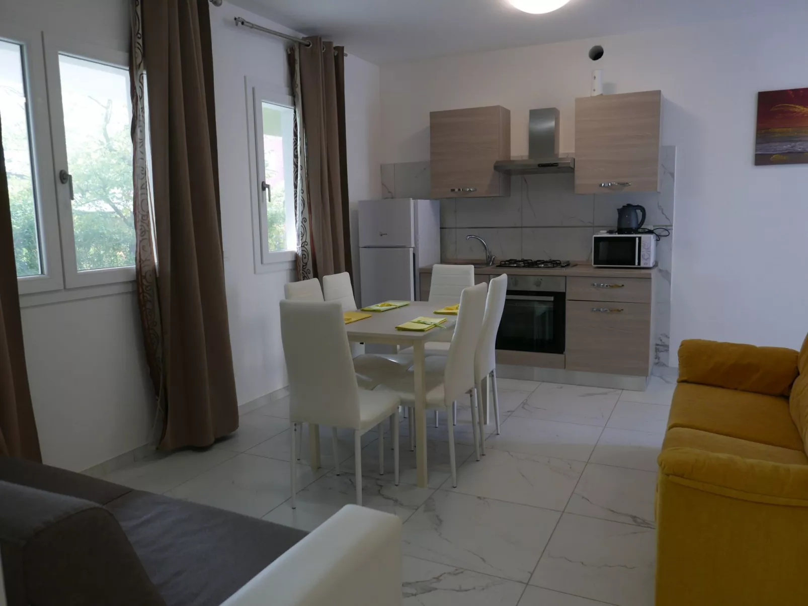 Saturno 100 bilocale-Drinnen