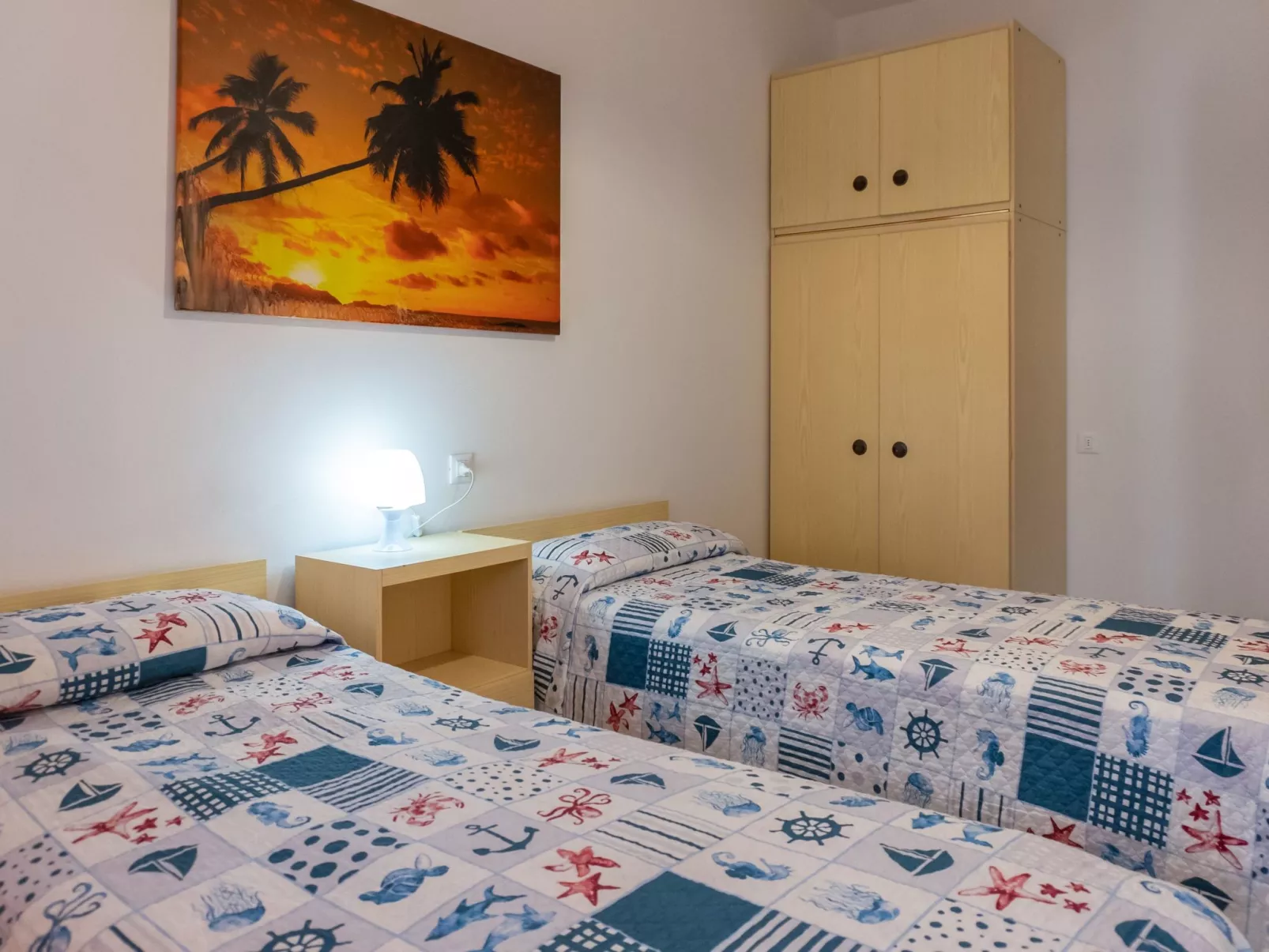 "Ollimpia 82" - Dedans