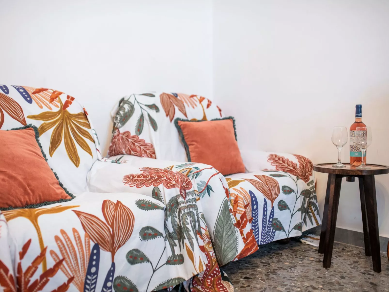 Oma Im Haus in der Mitte-Dedans