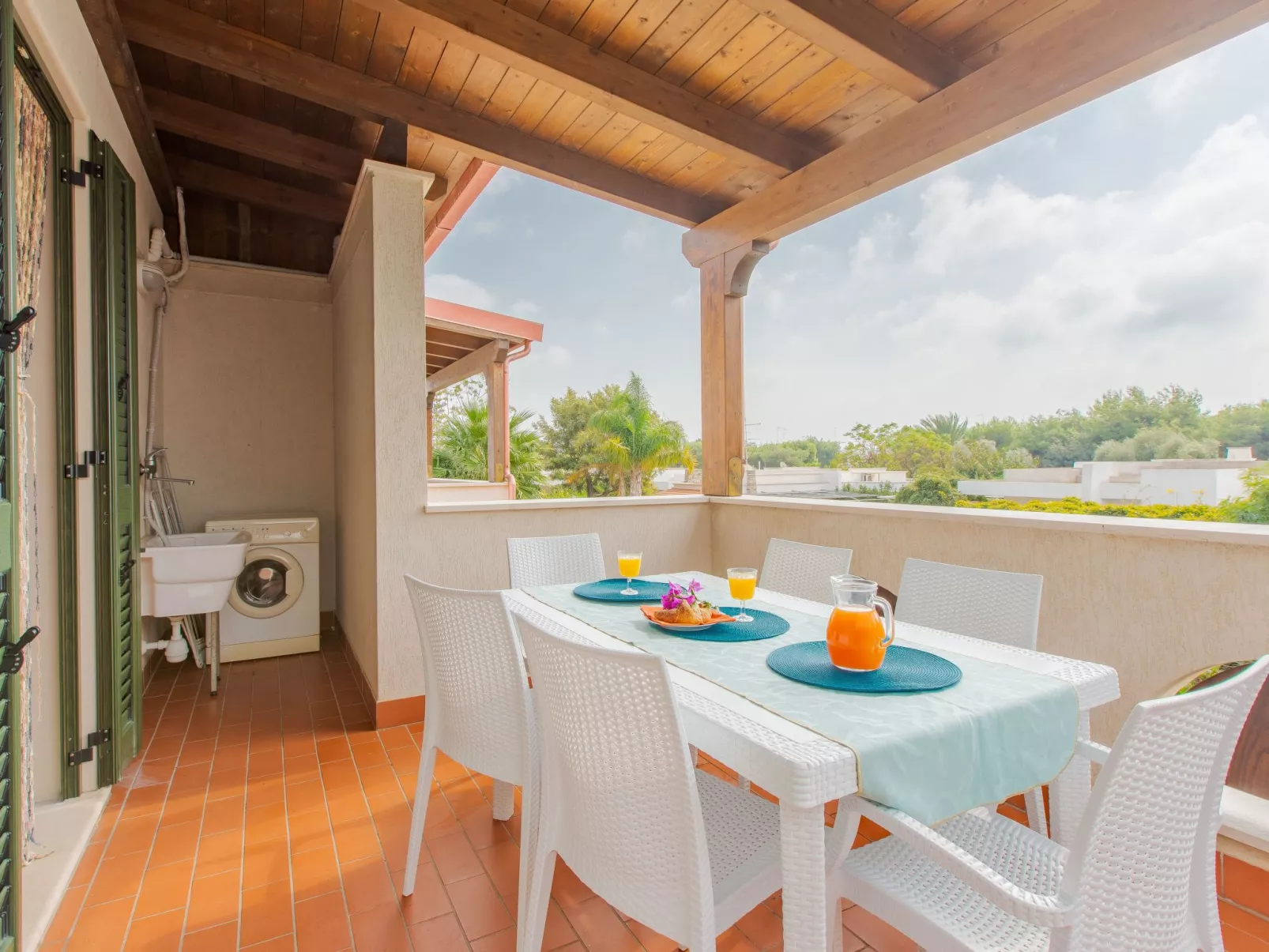 Flacher Rasen rechts-Inside