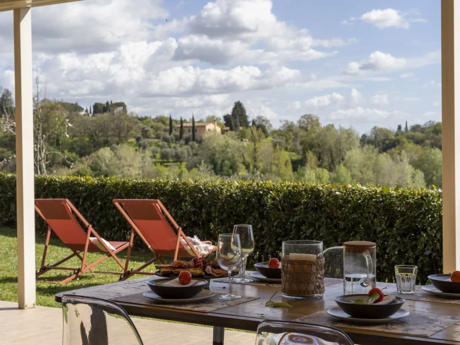 Wunderschöne Villa mit privatem Pool und Whirlpool-Dehors
