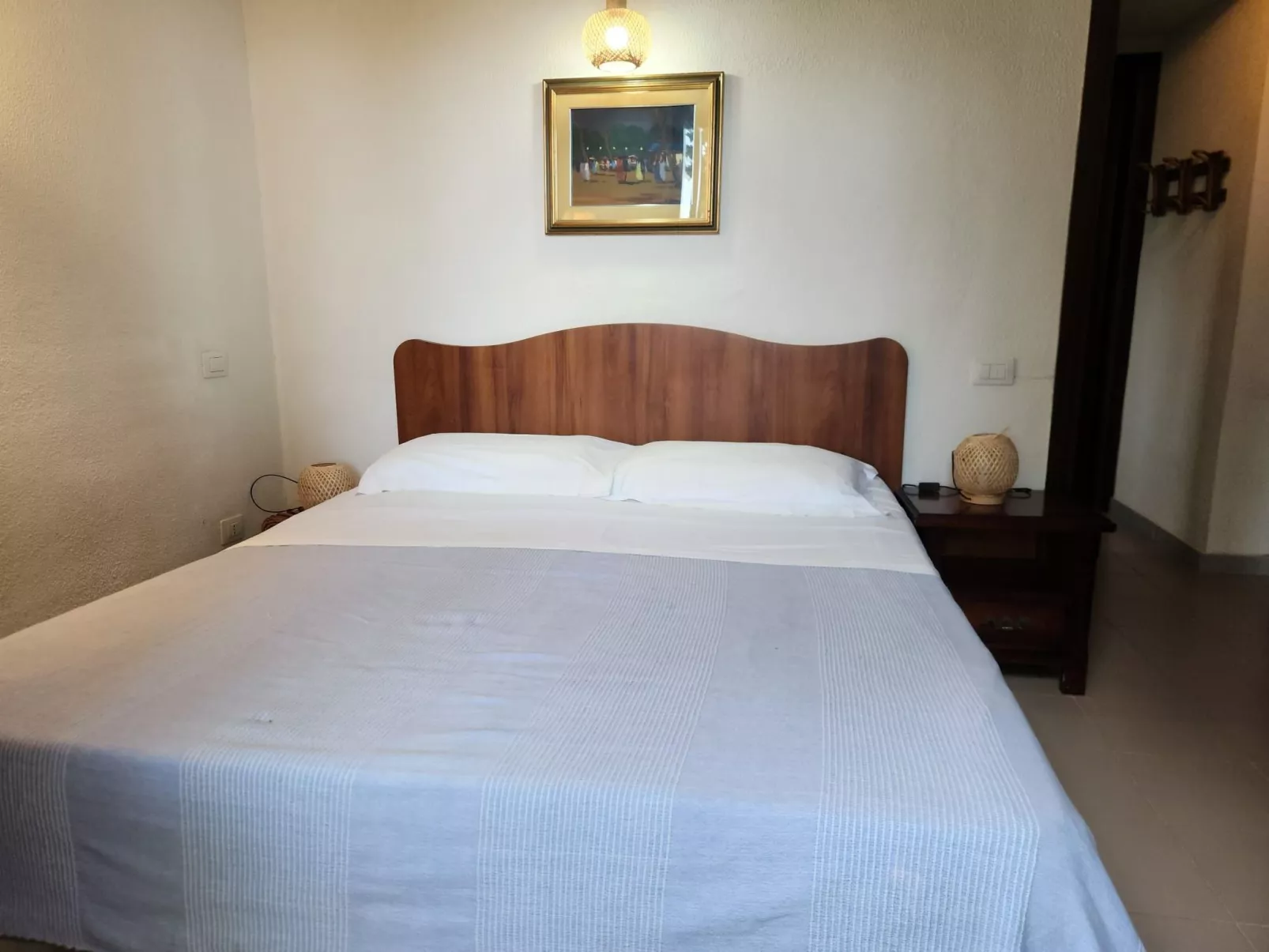 Trilo Mulbery mit großem Garten-Inside