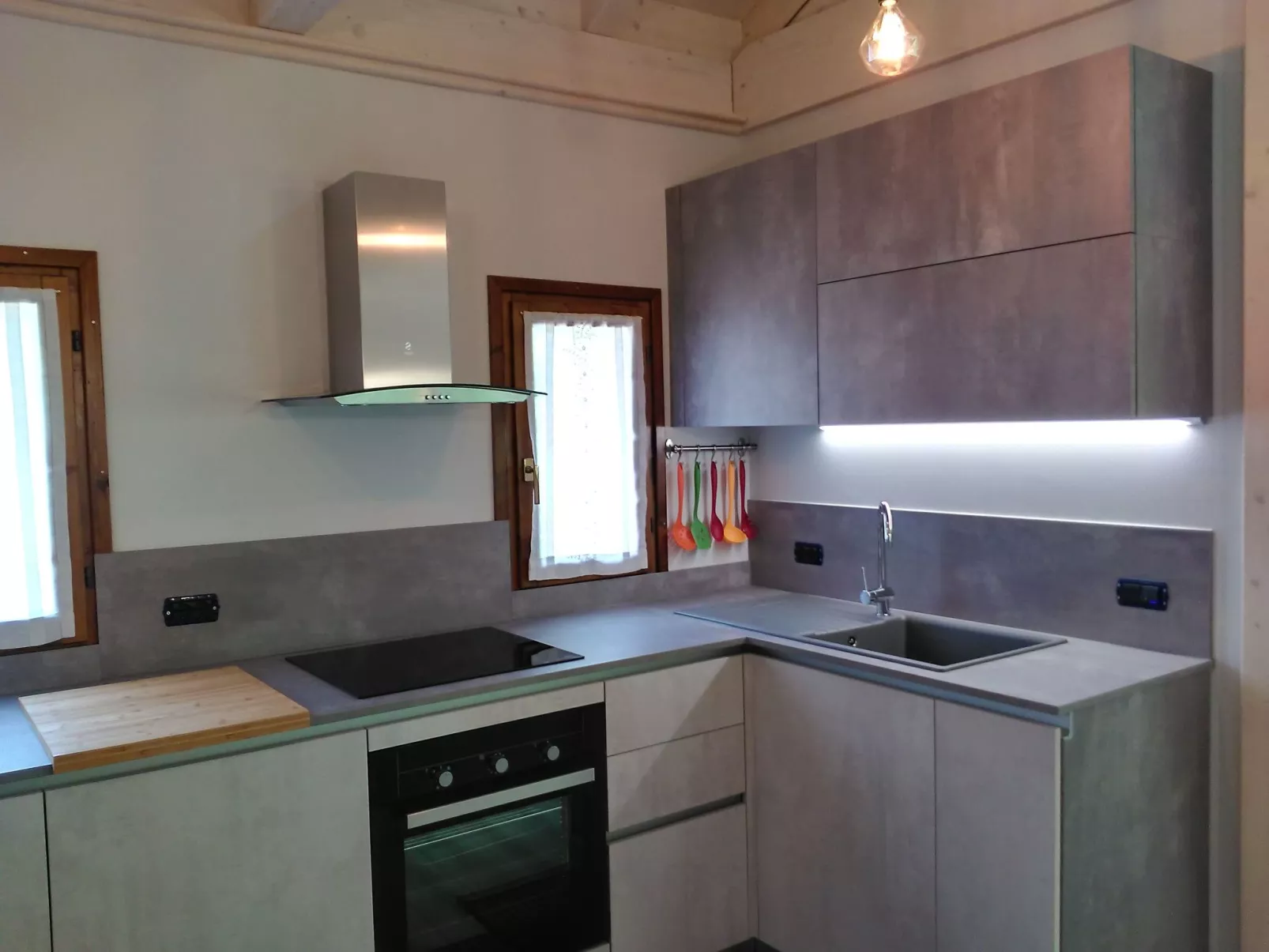 Freistehendes Haus mit privatem Garten-Inside