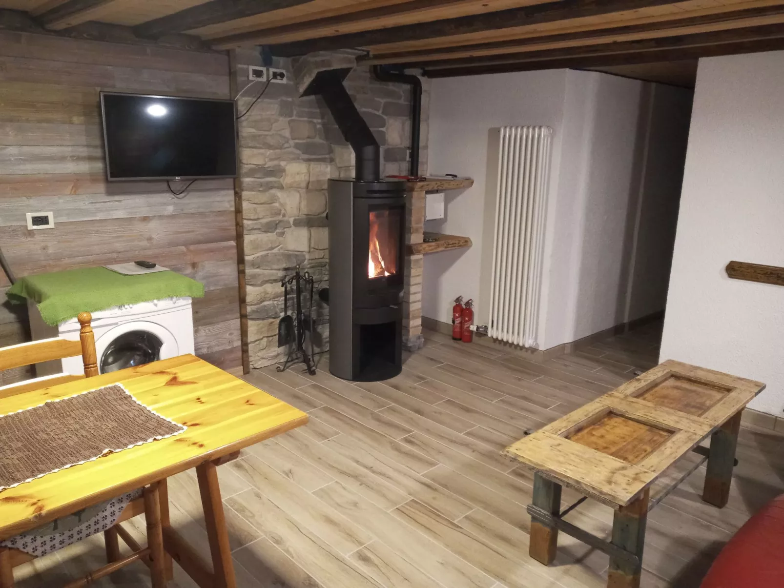 Freistehendes Haus mit eingezäuntem Privatgarten-Inside