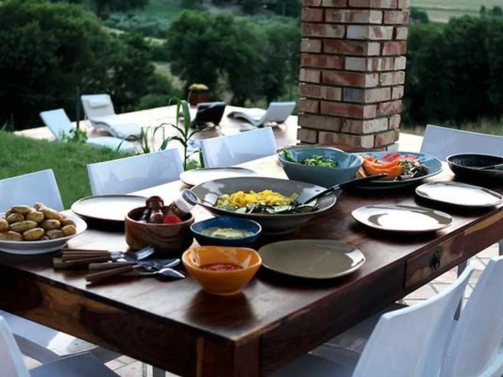 In Montescudaio mit Großem Garten-Dehors