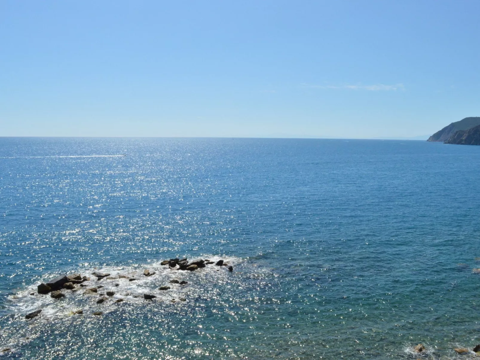 Charmantes Appartement in Moneglia mit Großer Terrasse-Dehors