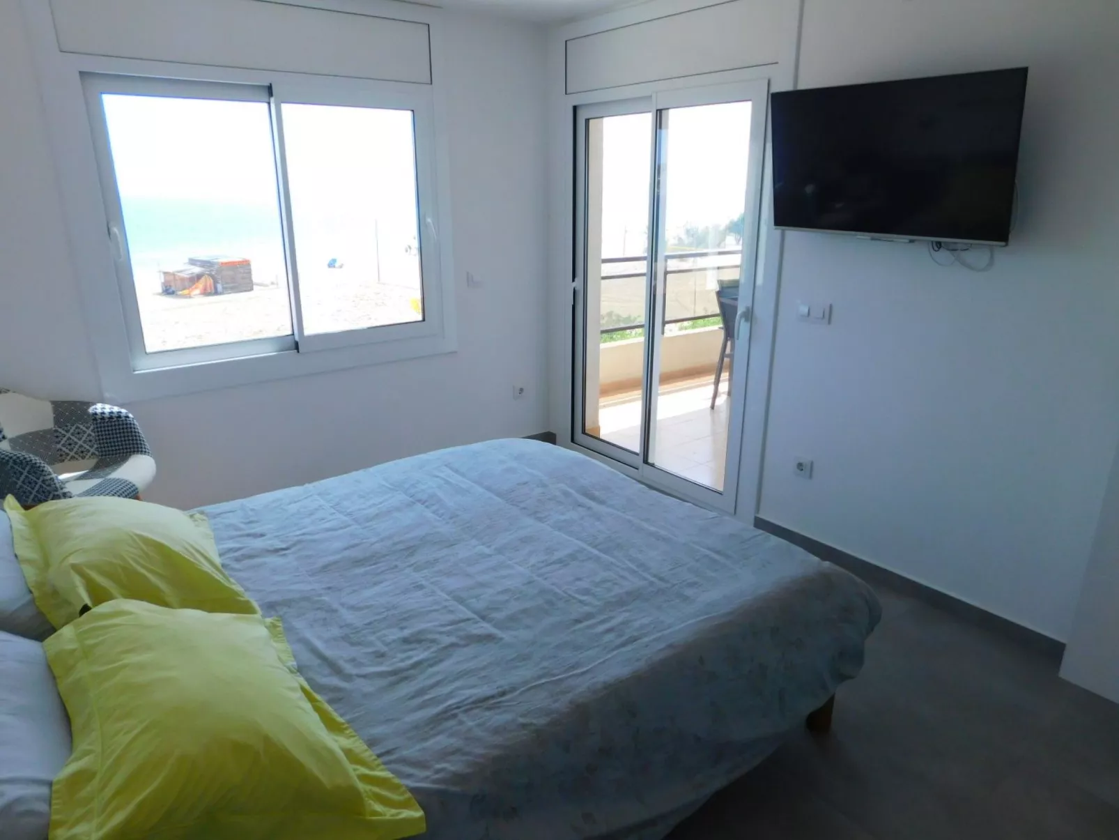 Appartement in Roses mit Großer Terrasse und Meerblick-Dedans