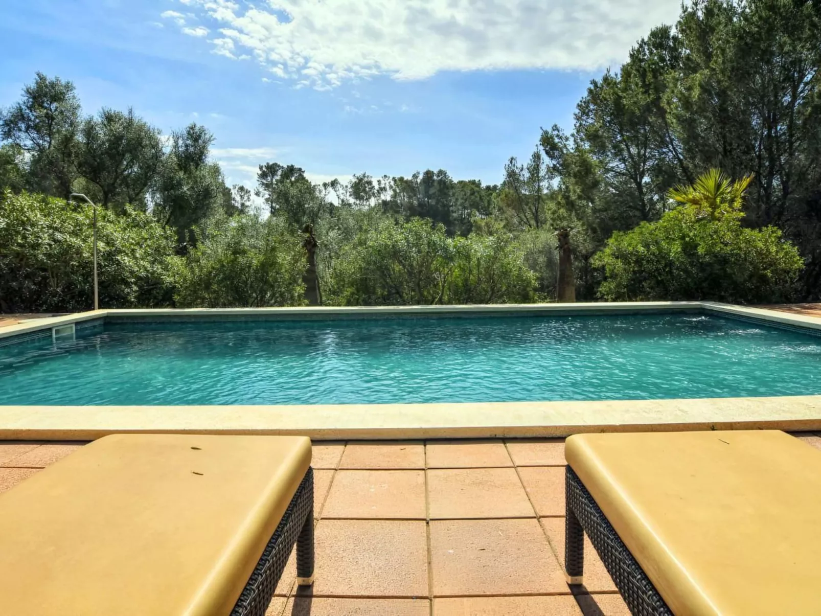 Finca in idyllischer Umgebung Pool & Klima 8 Pers-Image-tags.info